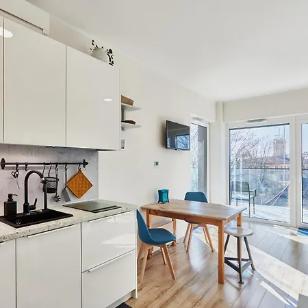 - Jachtowa Świnoujście
