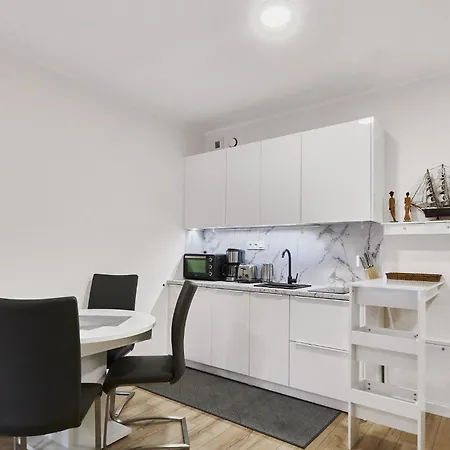 Apartment - Jachtowa *