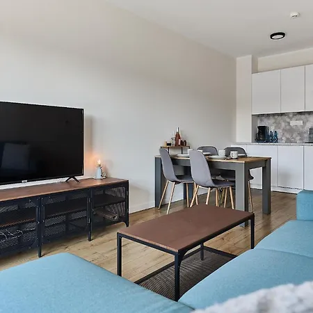 - Jachtowa Свиноуйсьце