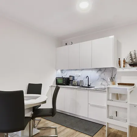 - Jachtowa Апартаменты